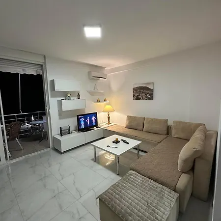 Bluapartments, Durres Sea View Apartamento *